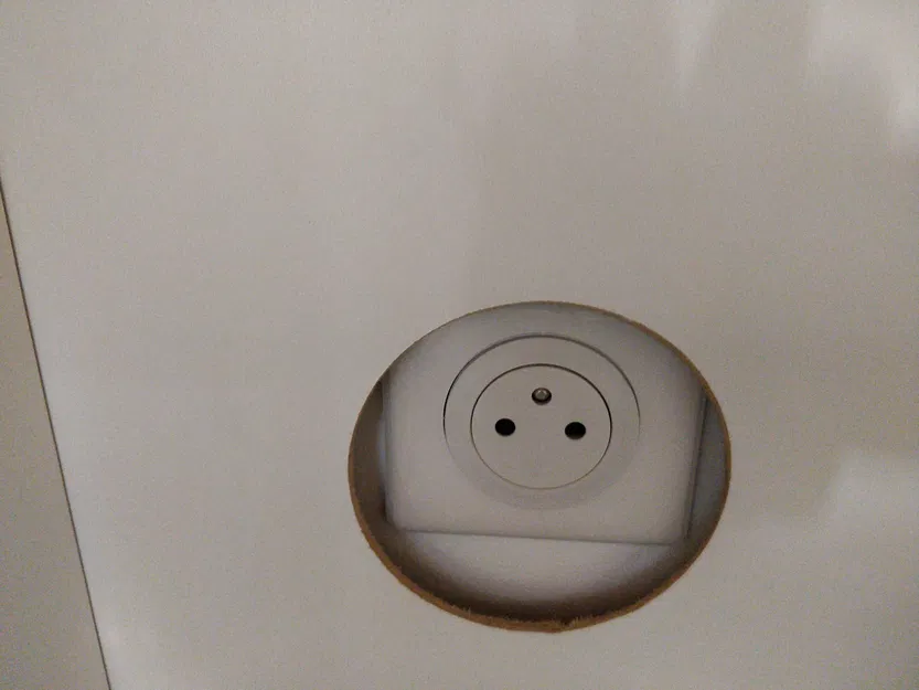 Lỗ cắm điện cho đồ nội thất Ikea - Image 3