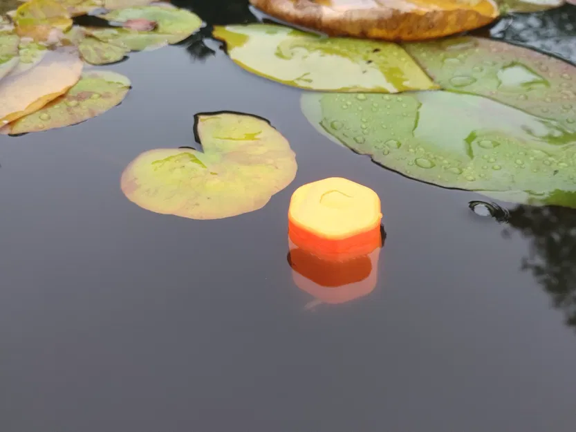 Khóa chìa nổi Hi-Viz từ nút chai sâm panh tái chế - Image 3