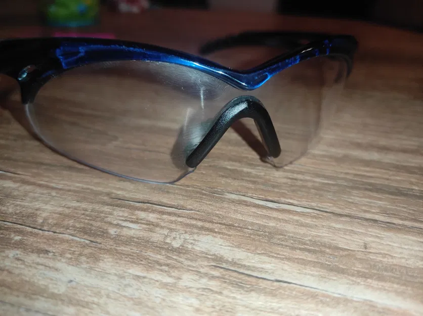 Kẹp mũi kính thể thao Uvex bằng nhựa in 3D - Image 5