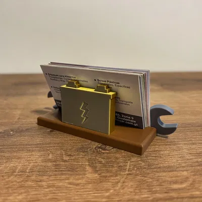 Giá đỡ danh thiếp cho thợ cơ khí trong xưởng sửa chữa