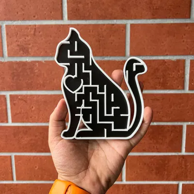 Mê cung trái tim mèo dễ thương bằng đá marbles