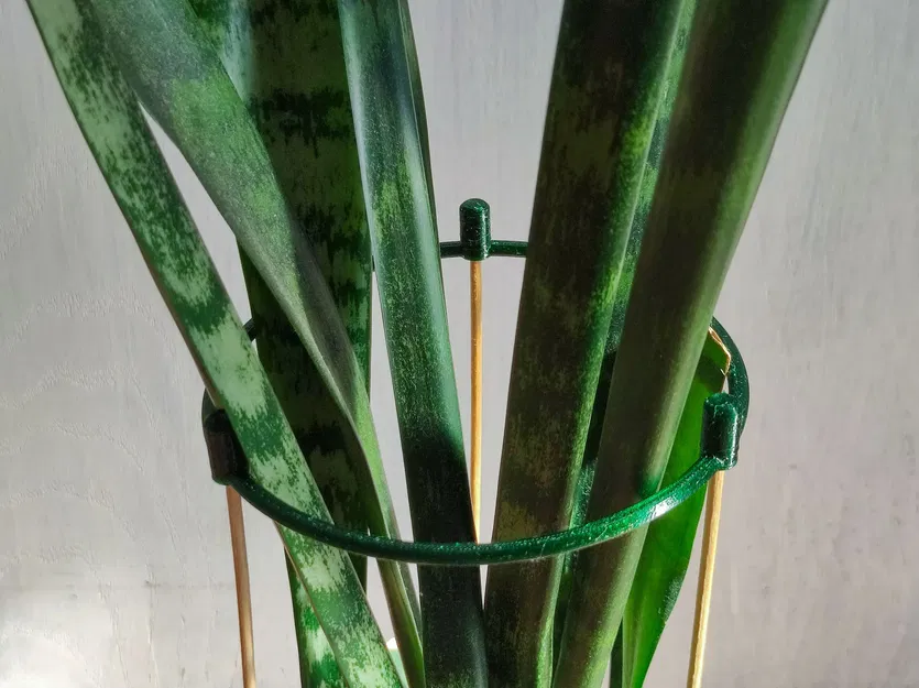 Giá đỡ cây với đường kính trong 10 cm và thanh gỗ tối đa 2,... - Image 2