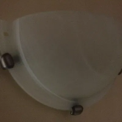 Ánh sáng tường với chao đèn kiểu cầu cổ điển