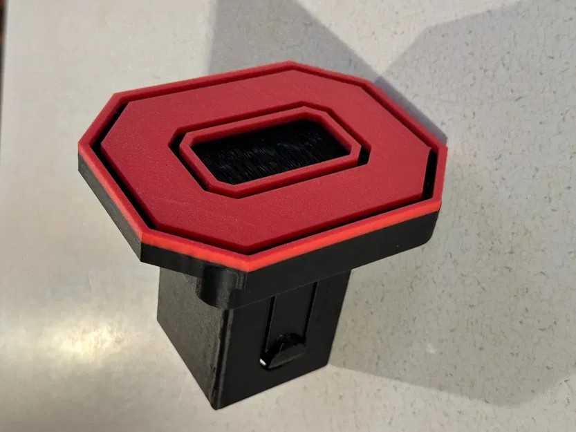 Nắp che móc kéo của Đại học Bang Ohio - Image 1