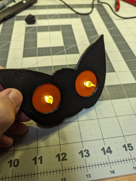 Mắt dơi trang trí ánh nến cho Halloween - Image 1