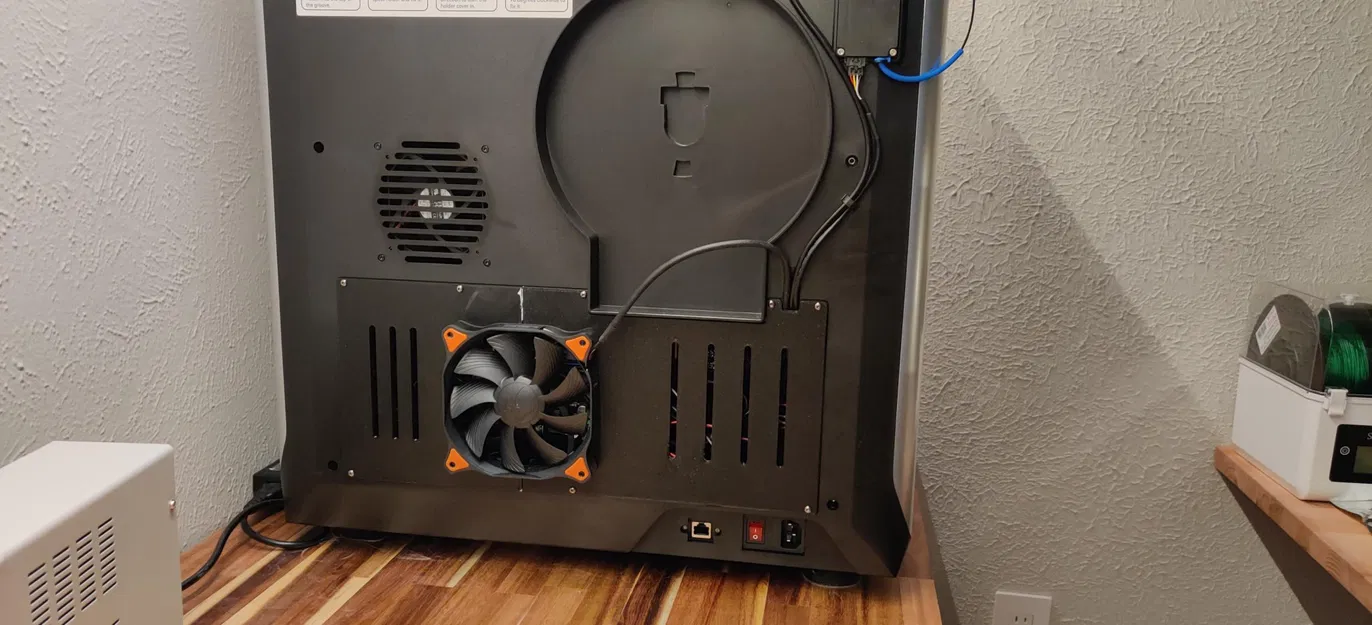 Nắp lưng quạt 120mm cho bo mạch Qidi Xmax3 - Image 1