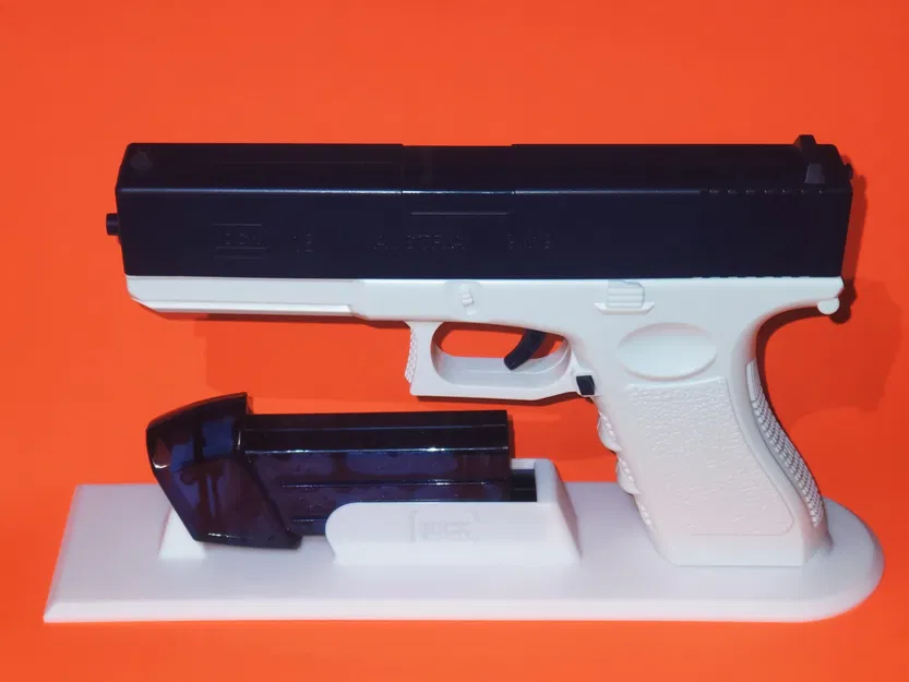 Giá đỡ hiển thị cho súng nước Glock 18 bằng điện - Image 1