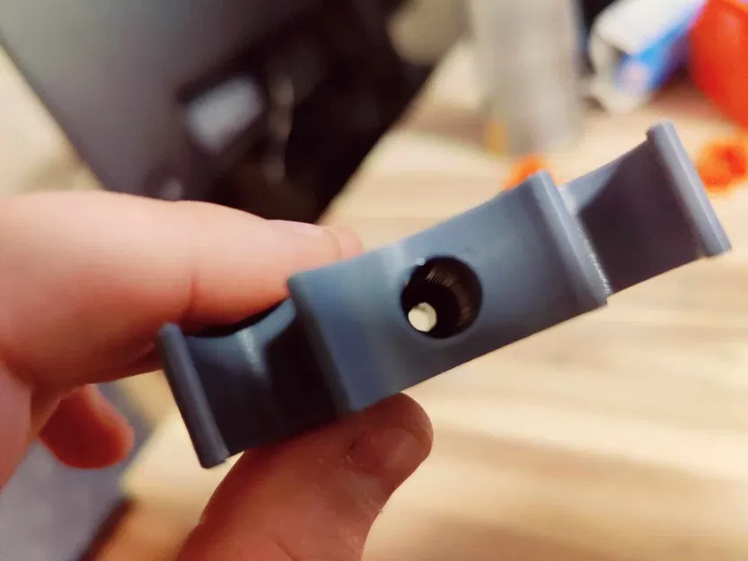 Giá đỡ cho 2 ống dẫn 16mm - Image 2