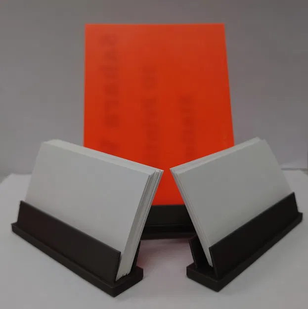 Giá đỡ danh thiếp và biển tên cho văn phòng - Image 1