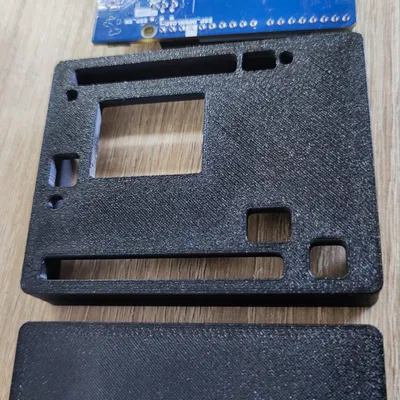 Vỏ bảo vệ cho Arduino Uno R4 với thiết kế hoàn chỉnh