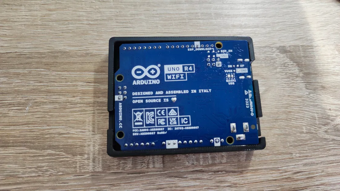 Vỏ bảo vệ cho Arduino Uno R4 với thiết kế hoàn chỉnh - Image 7