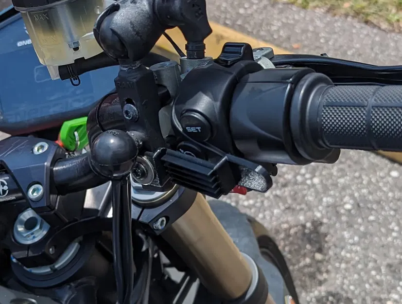 Mở rộng nút điều khiển hành trình cho Energica - Image 2