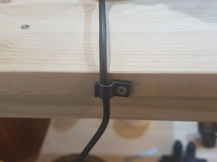 Cái kẹp cáp cho dây cáp 5mm gắn bằng vít 3mm - Image 1