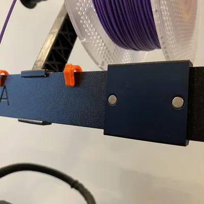 Kẹp khung Prusa với biển hiệu có thể remix