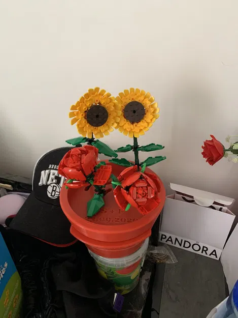 Chậu hoa lego với ngăn kéo trang sức tiện lợi - Image 3