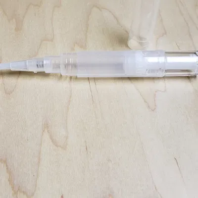 Bộ phân phối chất hàn với đầu nối Luer lock