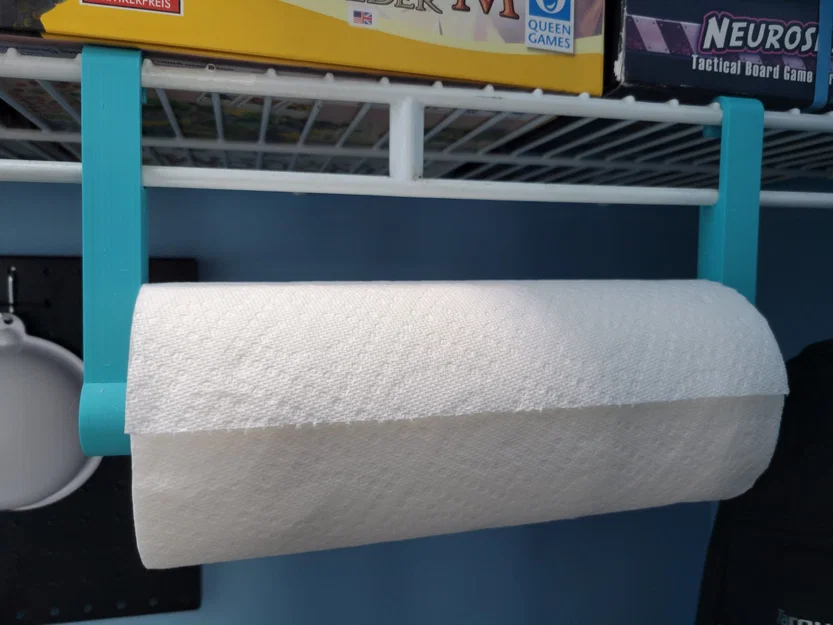 Giá đỡ cuộn giấy ăn trên giá đỡ dây kim loại - Image 1