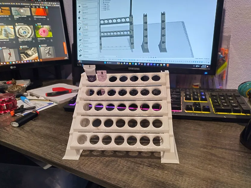 Giá đỡ ống màu với móc treo cho 25 ống màu - Image 1