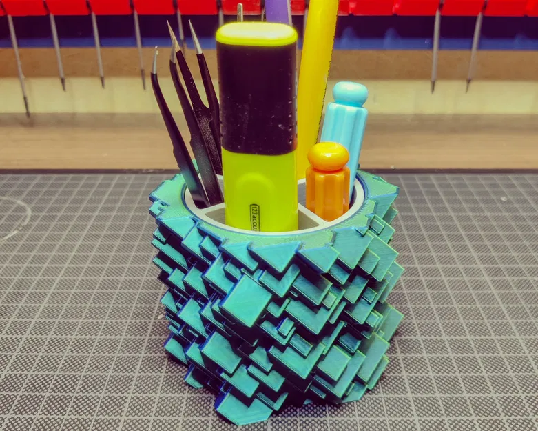 Nhà phân phối chậu cây Glitch với thiết kế phẳng và chắc ch... - Image 3