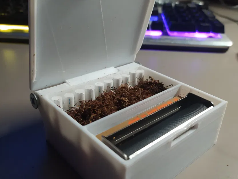 Hộp đựng thuốc lá và dụng cụ cuộn thuốc - Image 1