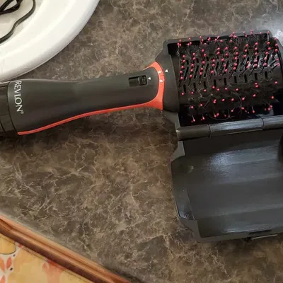 Bao bì bảo vệ cứng cho máy sấy tóc Revlon One-Step