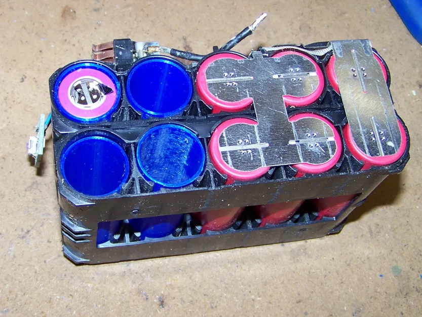 Bộ chuyển đổi 18650 sang kích thước pin lithium 20700 - Image 2