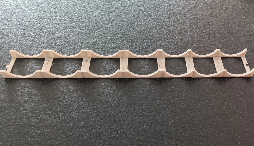 Giá đỡ chai nước ngọt chống lăn - Image 6