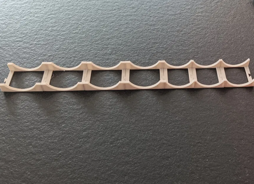 Giá đỡ chai nước ngọt chống lăn - Image 7