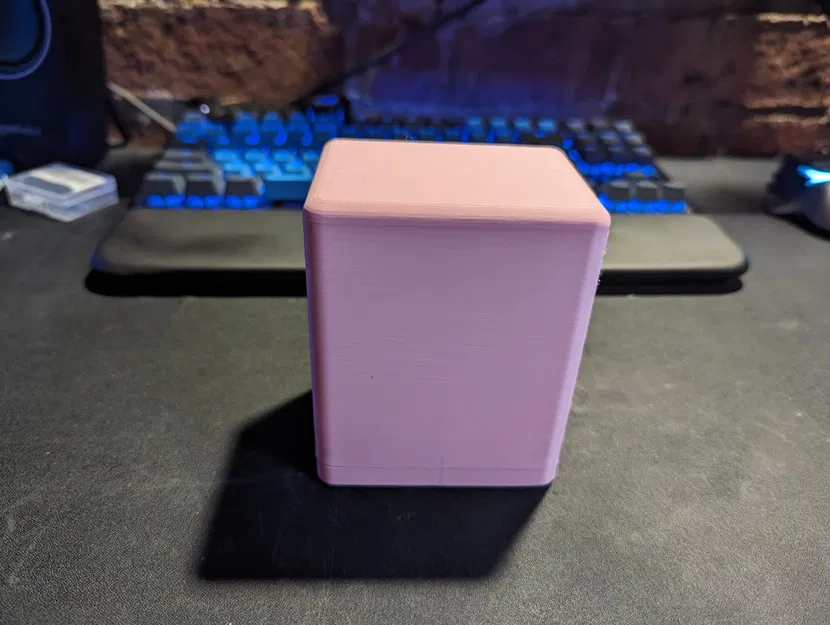 Hộp bài Magic The Gathering với thiết kế tinh tế và từ tính - Image 3