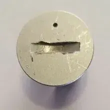 Thay thế nắp ren pin cho máy ảnh Nikon EM