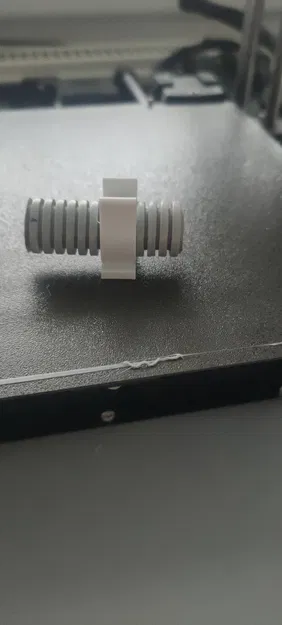 Giá đỡ dây cáp 16mm không cần khoan lỗ - Image 1