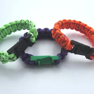 Vòng tay sinh tồn với dây paracord 7 feet