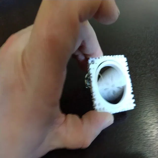 **Móc chìa khóa gimbal bông tuyết mùa đông** - Image 2