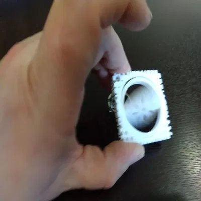 **Móc chìa khóa gimbal bông tuyết mùa đông**