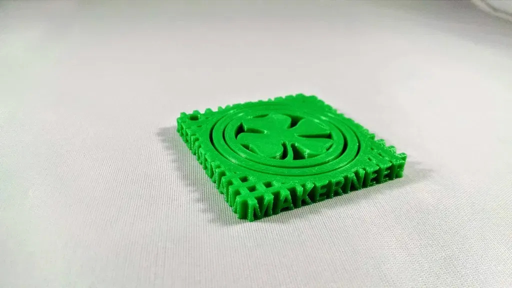 Móc khóa gimbal cỏ 4 lá cho ngày lễ St. Patty's - Image 2