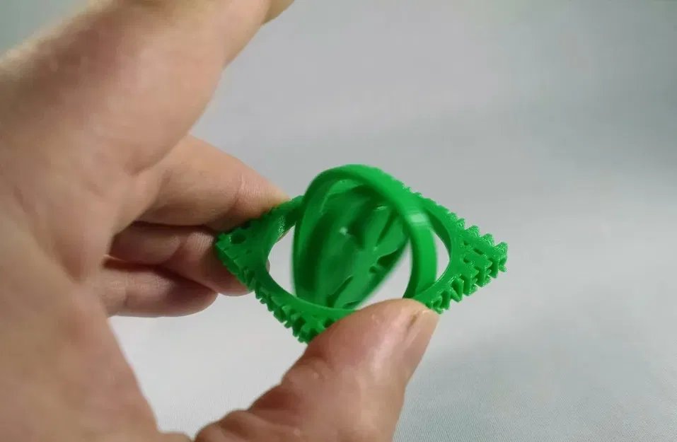 Móc khóa gimbal cỏ 4 lá cho ngày lễ St. Patty's - Image 5