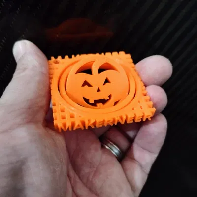 Móc chìa khóa gimbal hình đèn lồng bí ngô cho Halloween