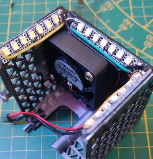 Nắp đầu nóng Ender 3 Neo với đèn LED chiếu sáng - Image 3