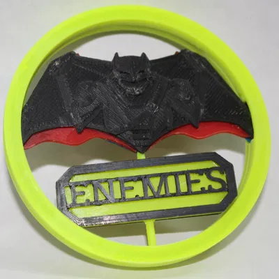 Thí nghiệm tung đồng xu Batman và Superman