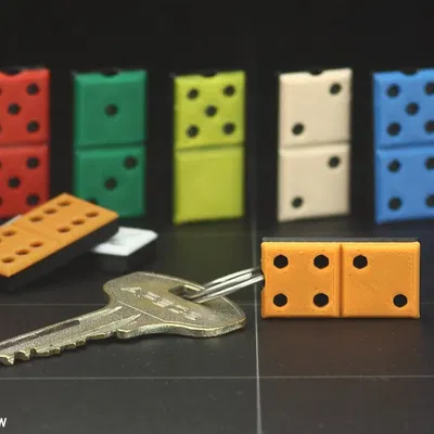 Móc khóa domino với 28 viên gạch khác nhau