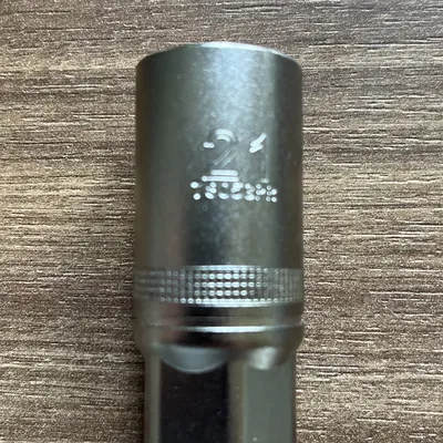 Ổ cắm bugi Square Drive 1/2 inch Gridfinity