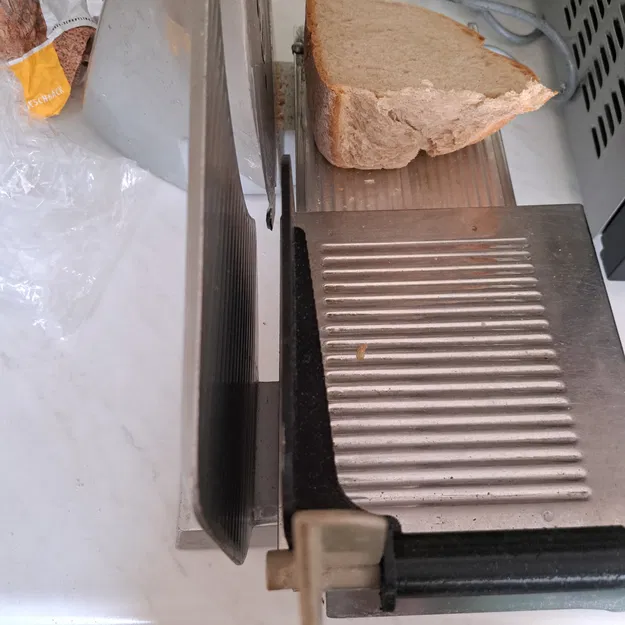 Bảo vệ ngón tay cho máy cắt đa năng Graef EH-170 T - Image 3