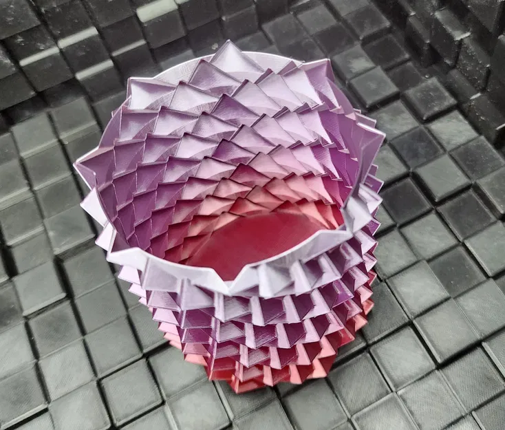 Bình hoa xoắn ốc đuôi rồng - Image 5