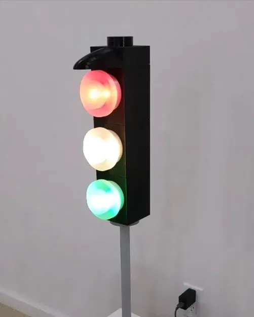 Đèn giao thông khổng lồ giống LEGO - Image 1