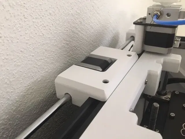 Nắp che stepper Y cho máy in Ender 5 và Ender 5 Plus - Image 1
