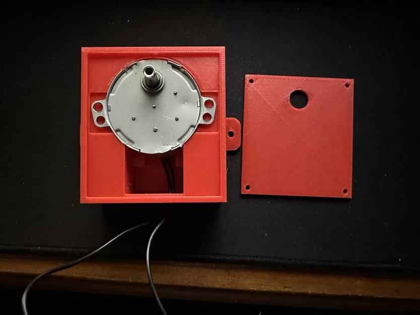 Vỏ động cơ đồng bộ nhỏ cho mô hình TYD-50 - Image 1