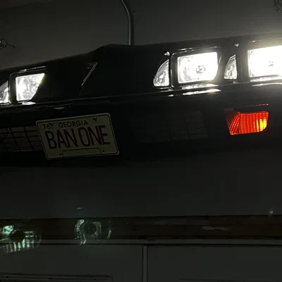 Giá đỡ đèn tín hiệu cho xe Firebird 1979-1981