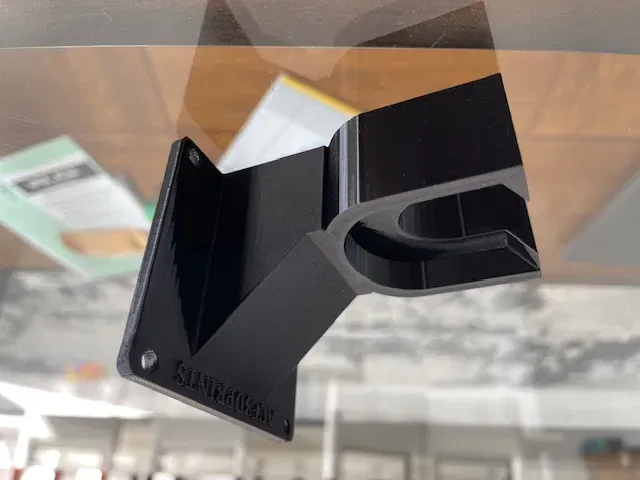 Giá đỡ treo tường cho máy cắt cỏ Ego Edger & Stringer - Image 3