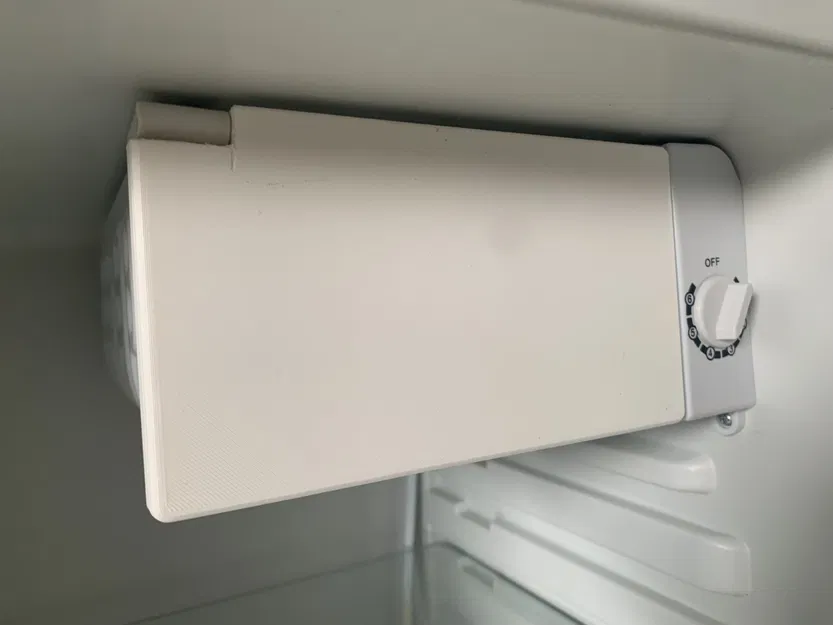 Cửa tủ đông và tấm gia cố cho tủ lạnh Frigelux - Image 1