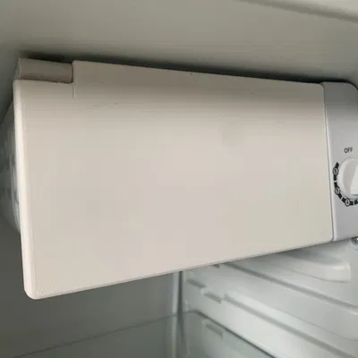 Cửa tủ đông và tấm gia cố cho tủ lạnh Frigelux